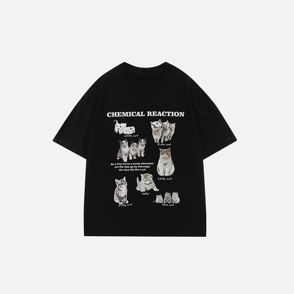 Kadın Y2K Kedi Baskılı Tişört, önden görünüm — Navra Wear