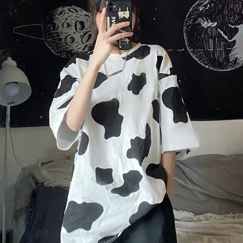 Wild Cartoon Print Drop-Shoulder Round T-Shirt