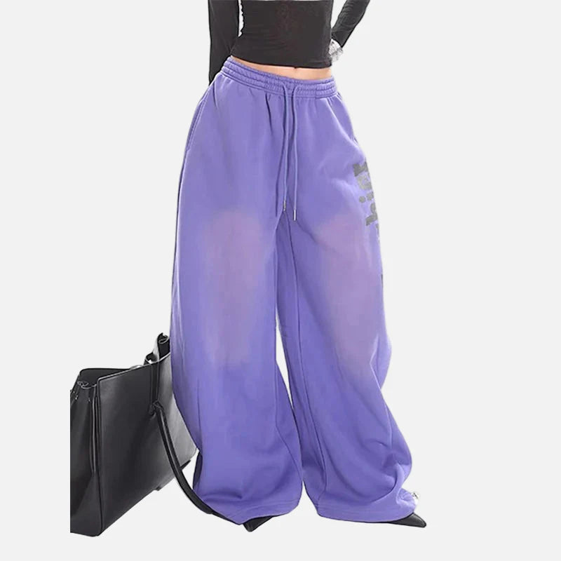 Y2K Wide Leg Gotik Baskılı Jogger, önden görünüm — Navra Wear