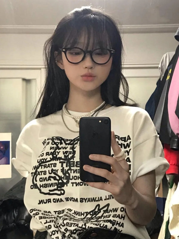 Classic-Wash Cute Rabbit Print Laid-Back T-Shirt