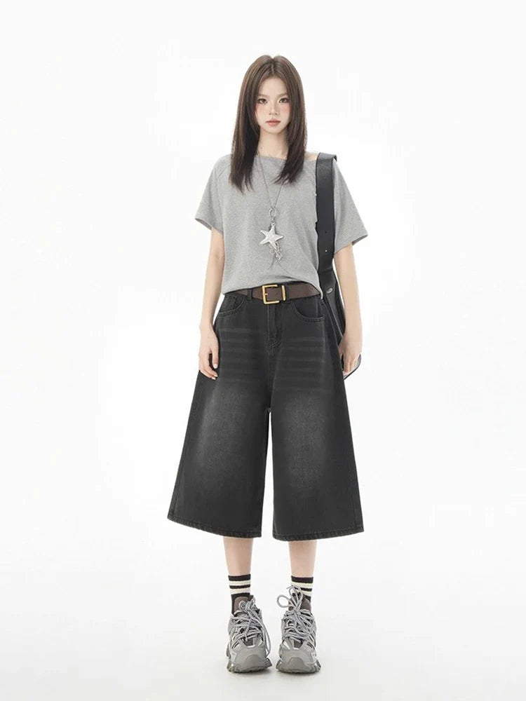 Women Casual Sleek Black Wide Leg Denim Shorts