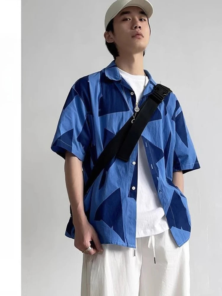 Y2K Geometrik Desenli Gömlek, önden görünüm — Navra Wear