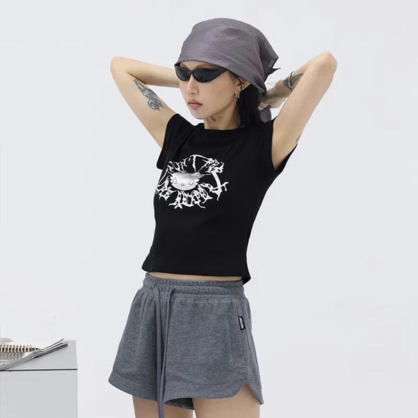 Edgy Grit-Style Aesthetics Nihon-Style Animated-Print T-Shirt