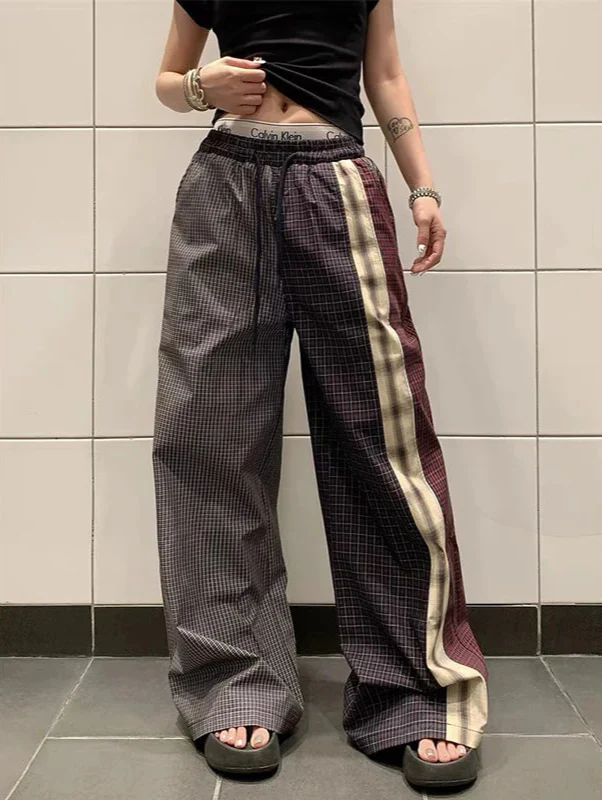 Y2K Bol Kesim Ekose Jogger, önden görünüm — Navra Wear