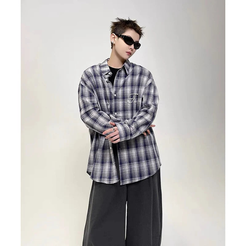 Y2K Oversize Çizgili Düğmeli Gömlek, önden görünüm — Navra Wear