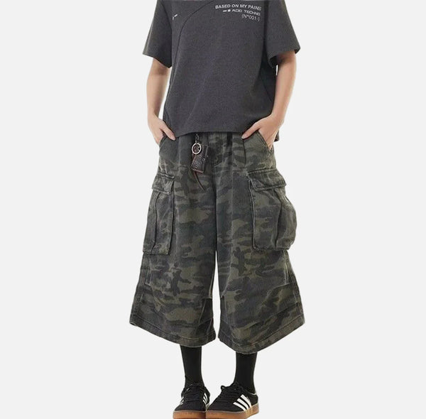 Woodland Timeless Cropped Utility Denim Shorts