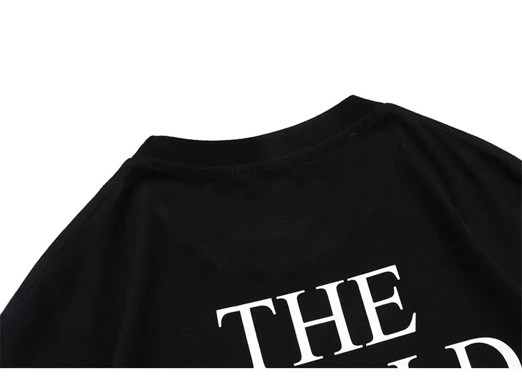 Dünya Baskılı Tişört, yan görünüm — Navra Wear
