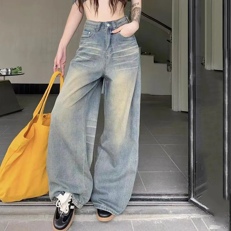 Chic Rinse Button High-Waisted Denim