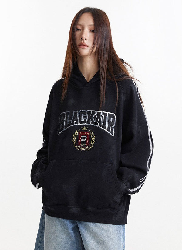 2000s Sports Crest Sweatshirt