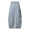 Wide Leg Jogger, model üzerinde — Navra Wear