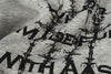 Y2K Grafiti Baskılı Fermuarlı Sweatshirt, detay görünüm — Navra Wear