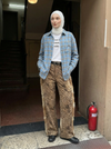 Vintage Wide Leg Jean Pantolon, yakın çekim — Navra Wear