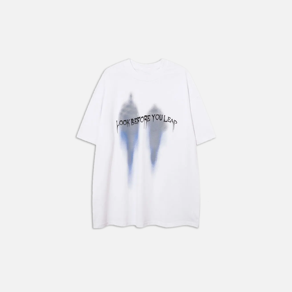 Print Relaxed-Cut Shadow Patterned Counter-Culture T-Shirt alternatif görünüm