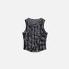 Yıkanmış Crop Top, yakın çekim — Navra Wear
