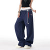 Kadın Bol Kesim Jogger, model üzerinde — Navra Wear
