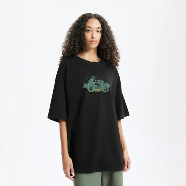 Stand-Out Designed Travel Warm-Season T-Shirt alternatif görünüm