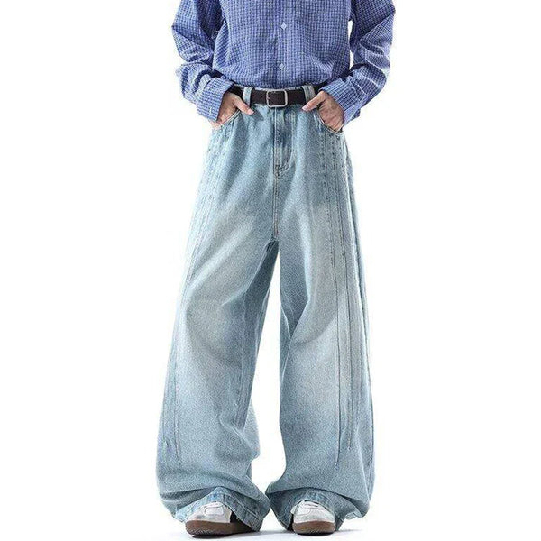 Minimal Look Ombre Rinse Bell Leg Denim