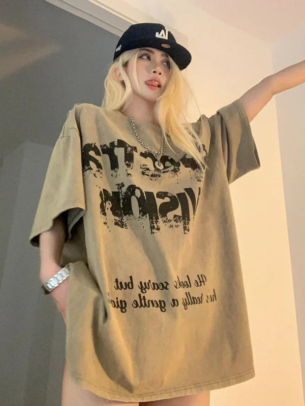 Durable Laid-Back Heritage Letter Print Cotton T-Shirt alternatif görünüm