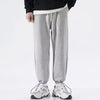 Bol Kesim Jogger, arka görünüm — Navra Wear