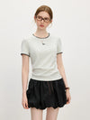 Sewn-Detail Shell Contrast Color Puppy T-Shirt