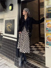Gotik Baskılı Düğmeli Gömlek, stil görünüm — Navra Wear