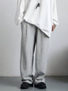 Wide Leg Jogger, model üzerinde — Navra Wear