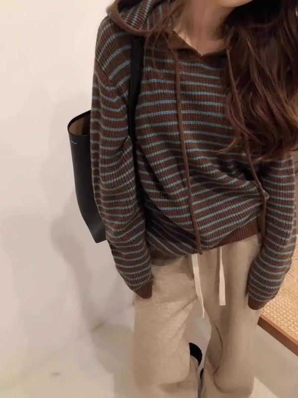Cozy Striped Knitted Sweatshirt alternatif görünüm