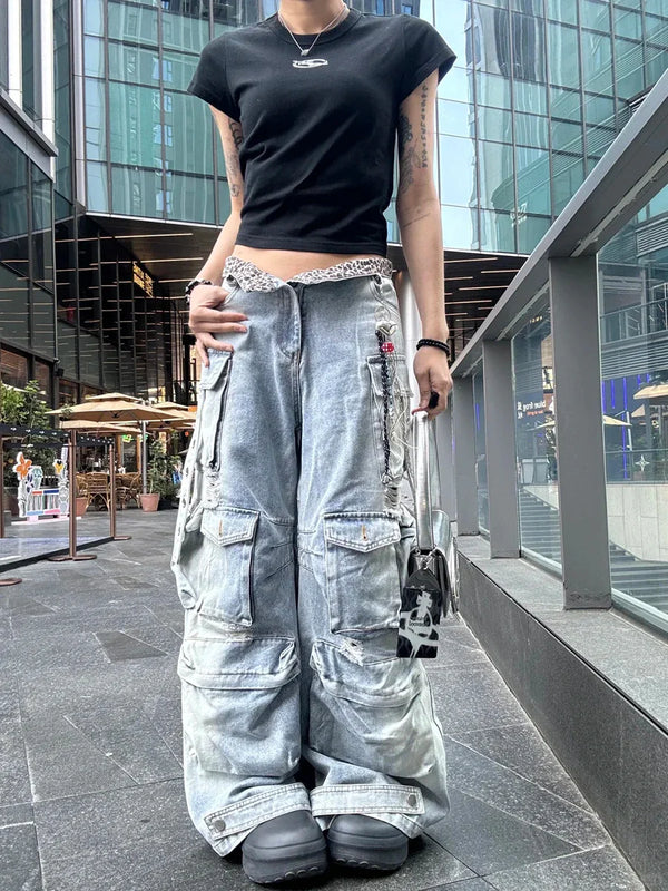 Wild Print Low Rise Faded Utility Denim alternatif görünüm