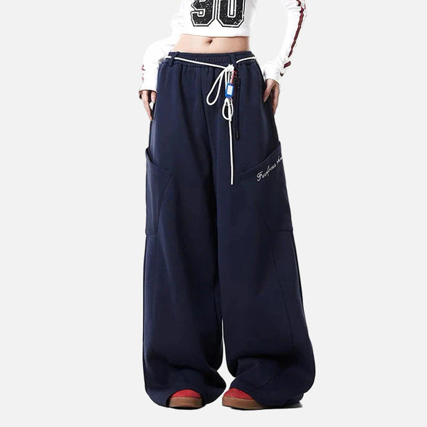 Y2K Bol Kesim Gotik Baskılı Jogger, önden görünüm — Navra Wear