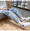 Baggy Mozaik Desenli Jean Pantolon, yakın çekim — Navra Wear