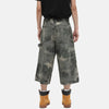 Sleek camouflage print cropped Denim Shorts