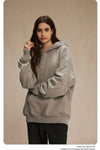 Fermuarlı Basic Sweatshirt, yakın çekim — Navra Wear