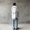Baskılı Oversize Tişört, yakın çekim — Navra Wear