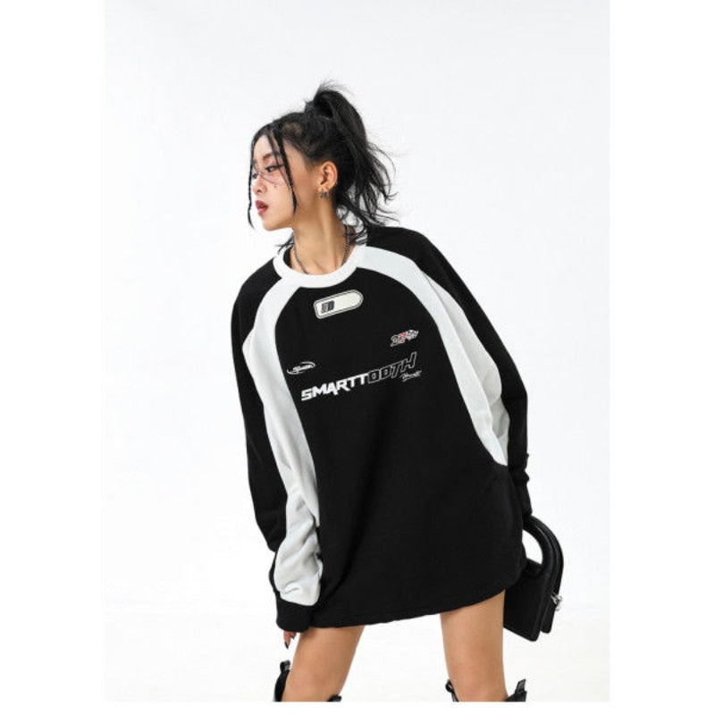 Grid Wave Vintage Sweatshirt