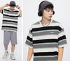 Çizgili Oversize Tişört, yakın çekim — Navra Wear