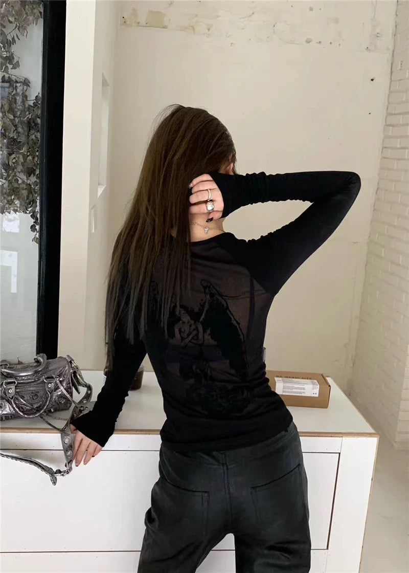 Slim Sleeve Long Back Mesh T-Shirt