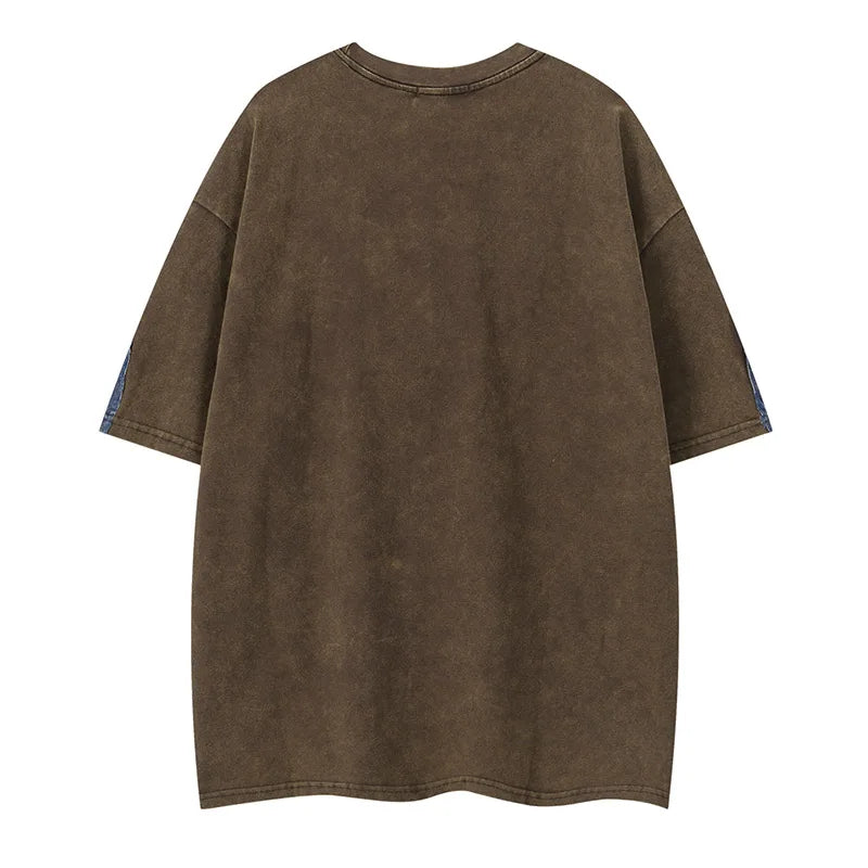Patchwork Oversize Tişört, model üzerinde — Navra Wear
