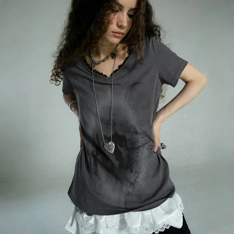 Retro-Faded Grit-Style Aesthetics Graffiti Print T-Shirt