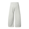 Wide Leg Jogger, model üzerinde — Navra Wear