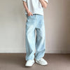 Baggy Kore Baskılı Jean Pantolon, yakın çekim — Navra Wear