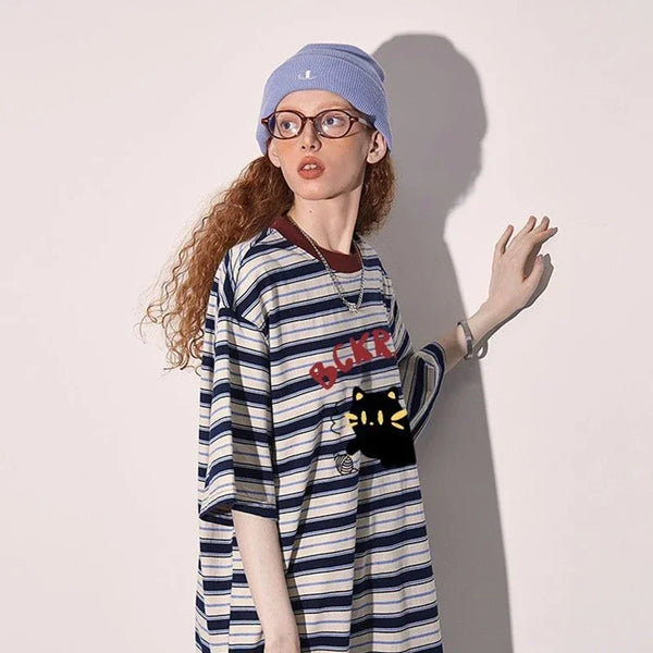 Women Revival Hip Hop Chic Black Nine-Lives Print Horizontal-Lines T-Shirt alternatif görünüm
