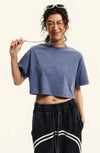Kadın Güneş Baskılı Crop Tişört, yakın çekim — Navra Wear