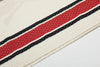 Patchwork V Yaka Tişört, stil görünüm — Navra Wear