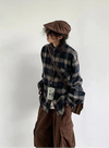 Y2K Ekose Gömlek, yakın çekim — Navra Wear