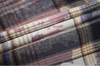 Batik Desenli Kısa Kollu Gömlek, model üzerinde — Navra Wear