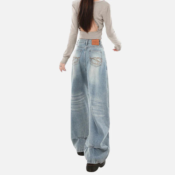 Signature High-Rise Relaxed Bell Leg Denim alternatif görünüm