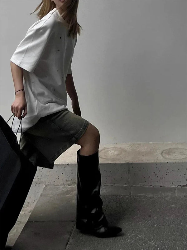 Kuro Knee-Length Denim Shorts alternatif görünüm