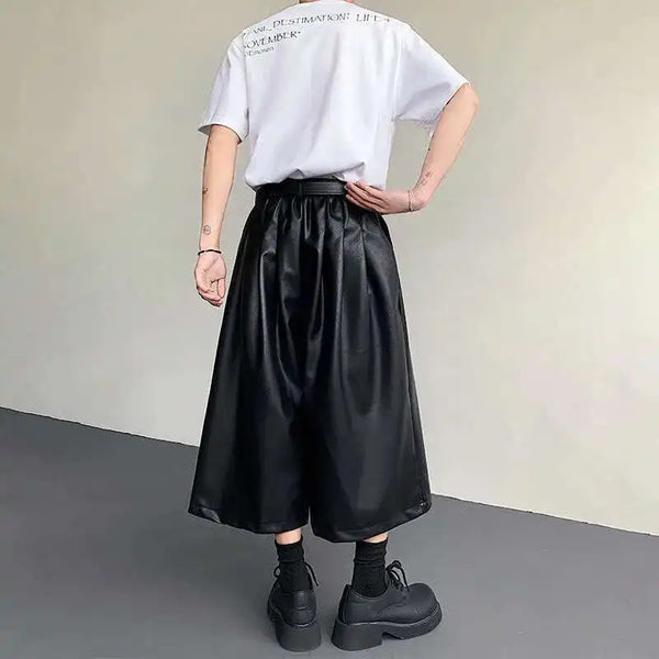 Sleek High Quality Seoul Leather Denim Shorts alternatif görünüm
