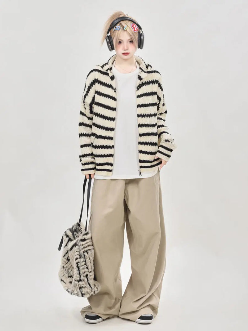 Horizontal-Lines Print Long Sleeve Hooded T-Shirt