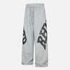 Wide Leg Harf Baskılı Jogger, model üzerinde — Navra Wear